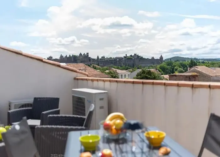 La Majestueuse Cite Carcassonne